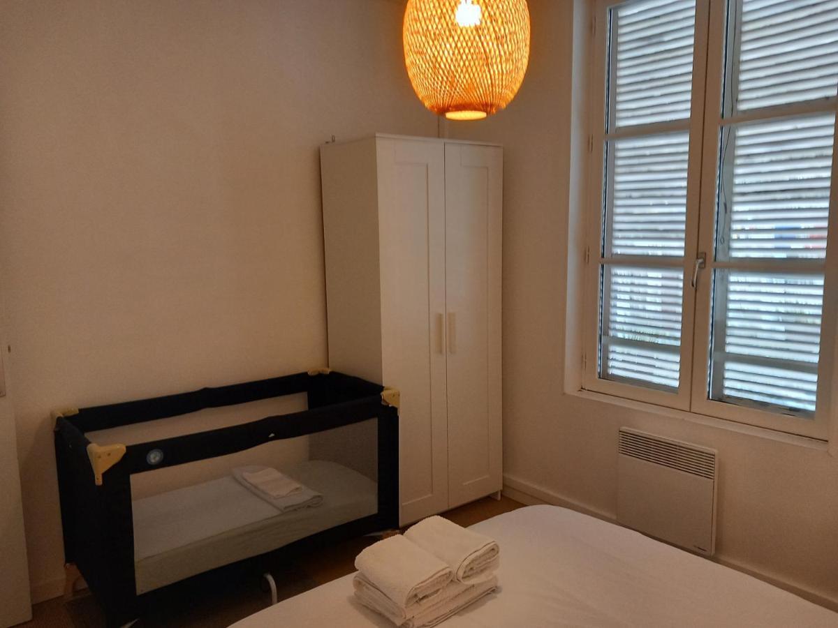 Le Leon Apartment Honfleur Exterior photo